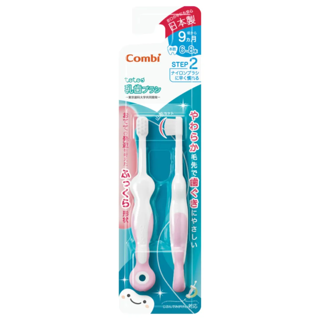 Combi Baby Teteo Baby Toothbrush Step 2 (9m )