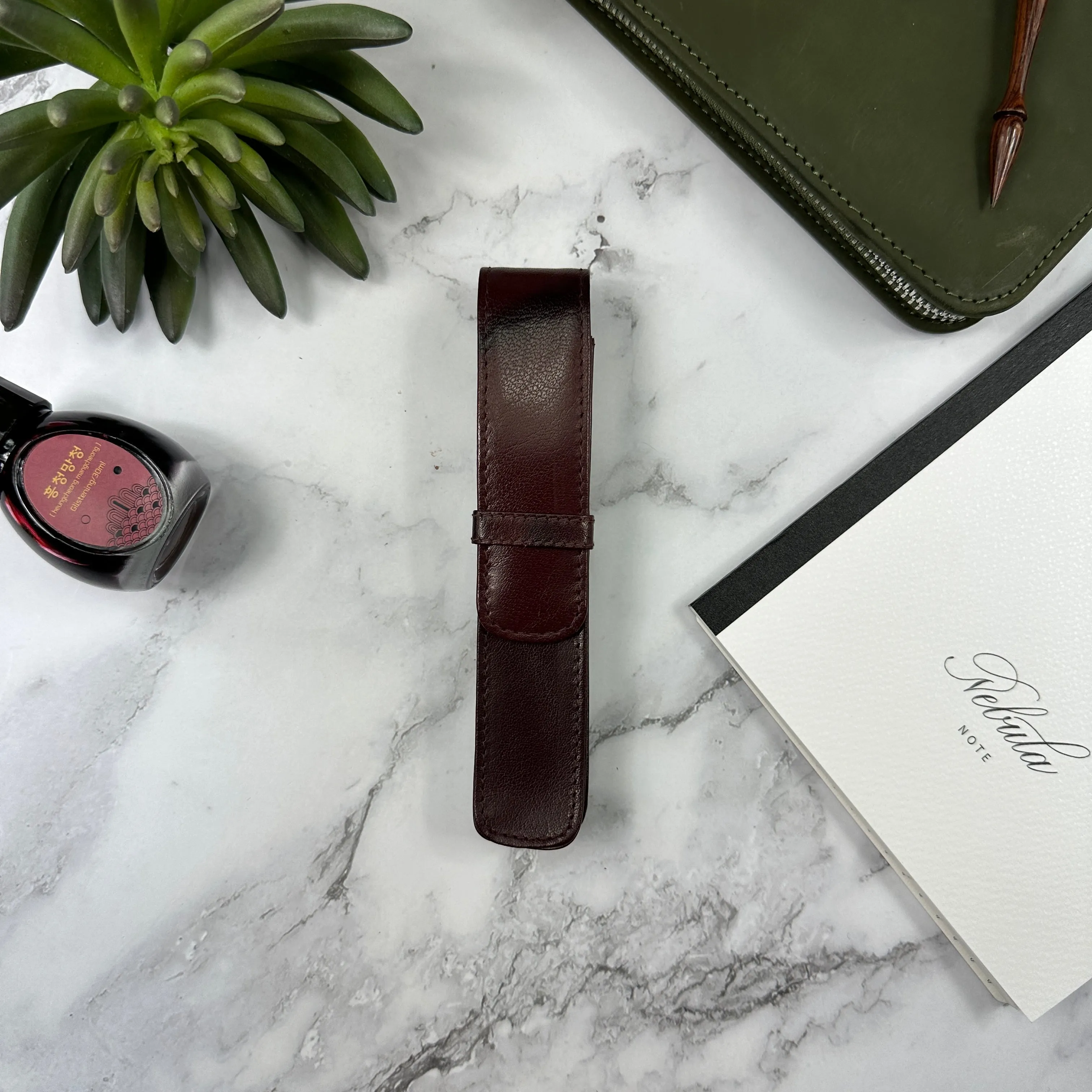 Girologio Single Pen Case in Oxblood